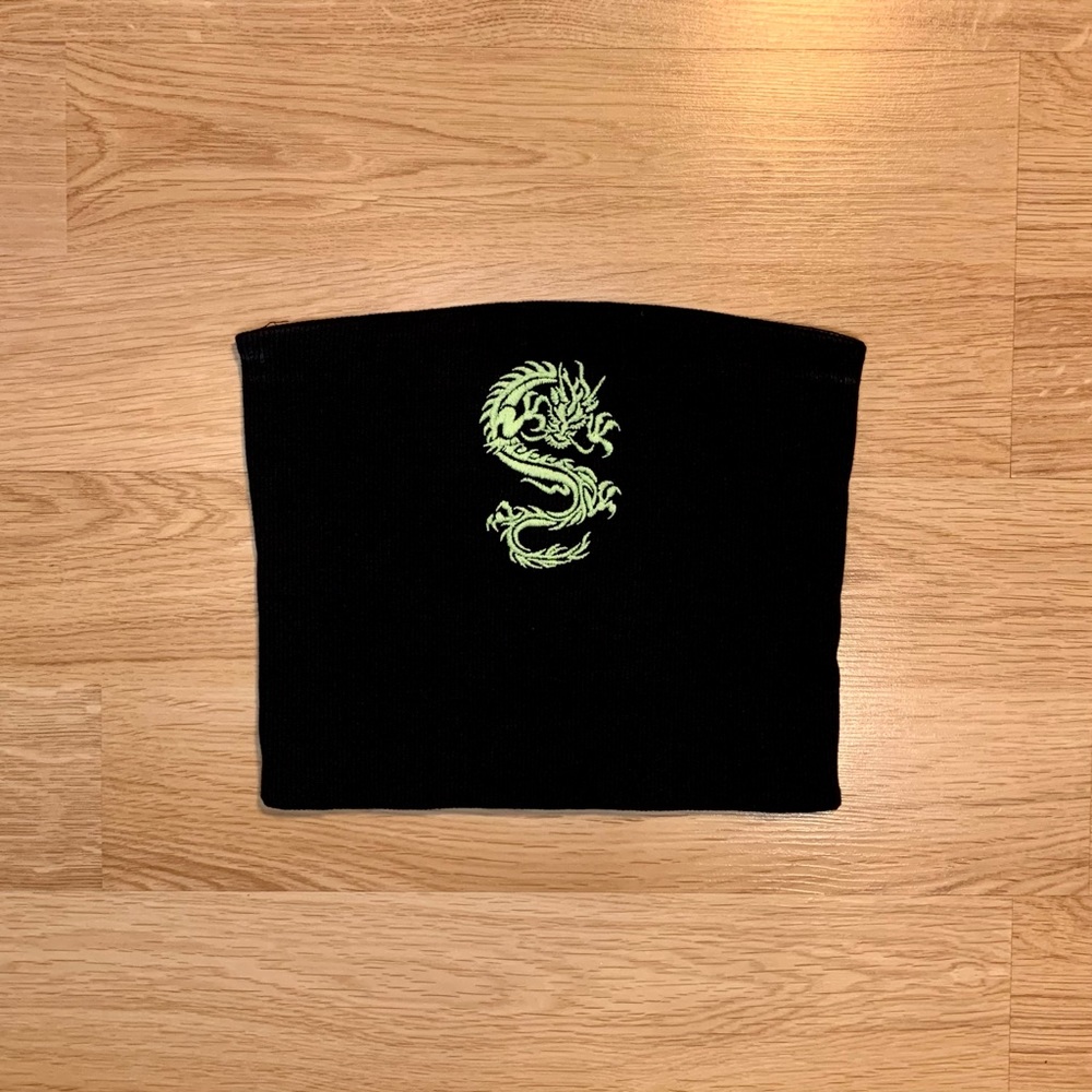 Black ribbed embroidered dragon tube top size small